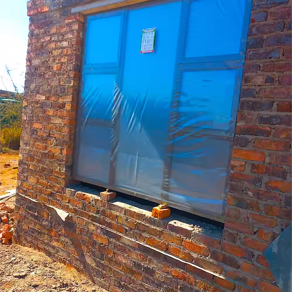 Aluminium Window Image  - 11