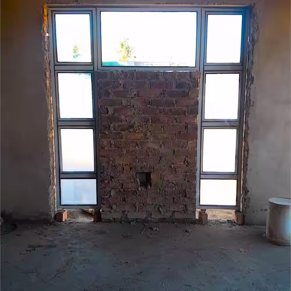 Aluminium Window Image  - 14