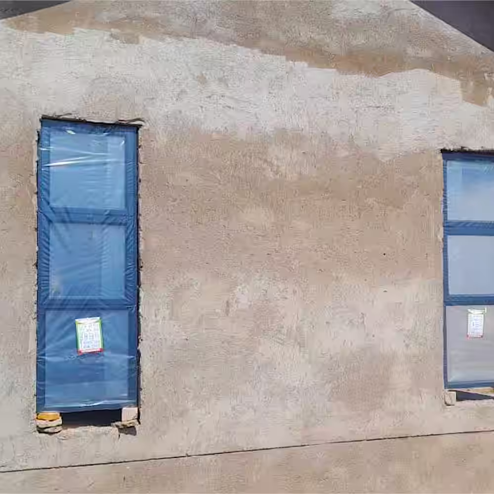 Aluminium Window Image  - 18