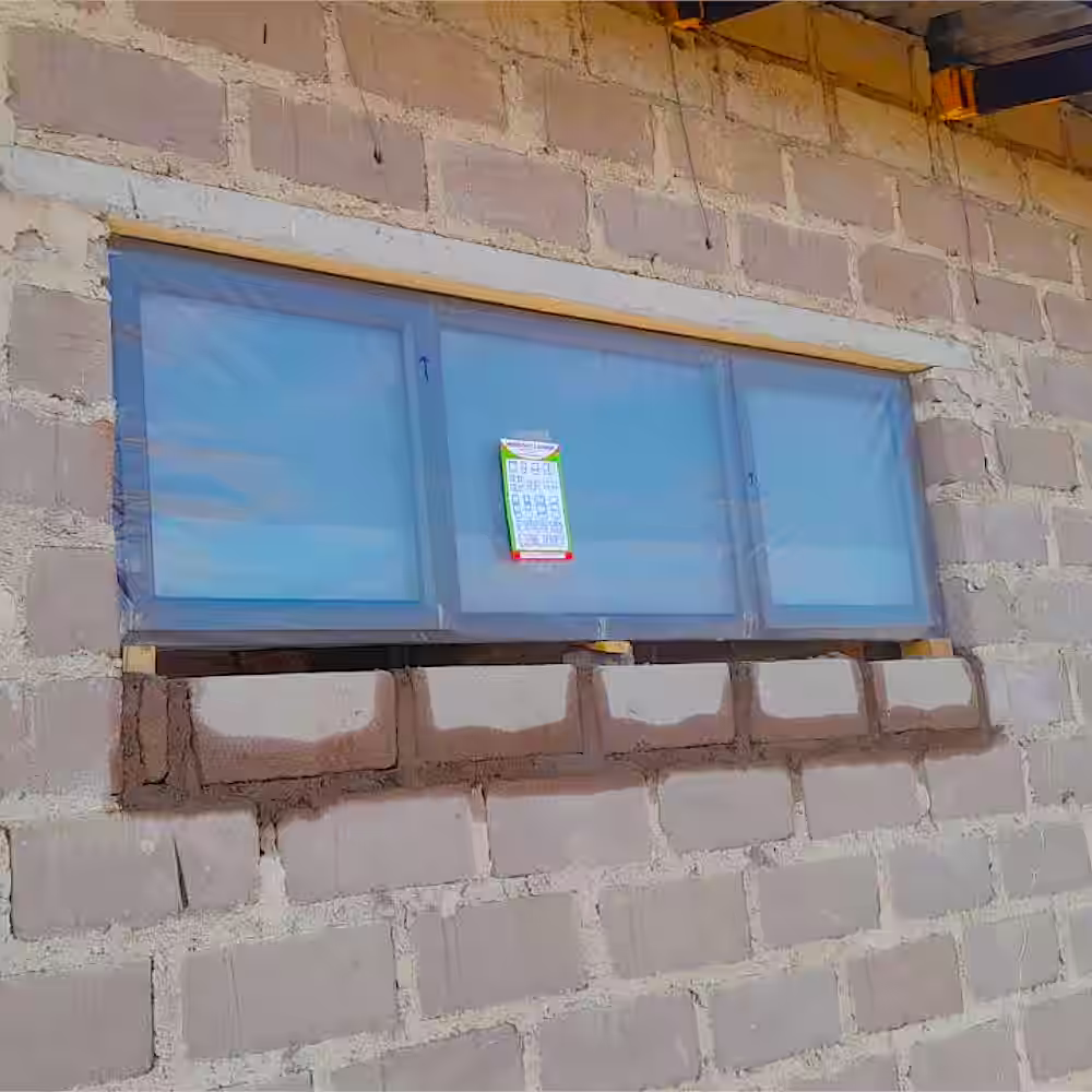 Aluminium Window Image  - 21