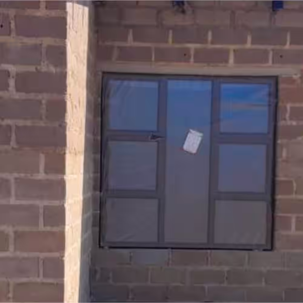 Aluminium Window Image  - 22