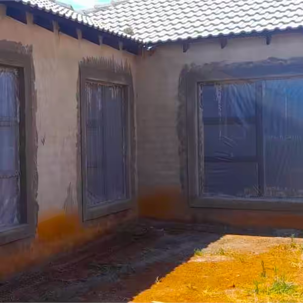 Aluminium Window Image  - 24