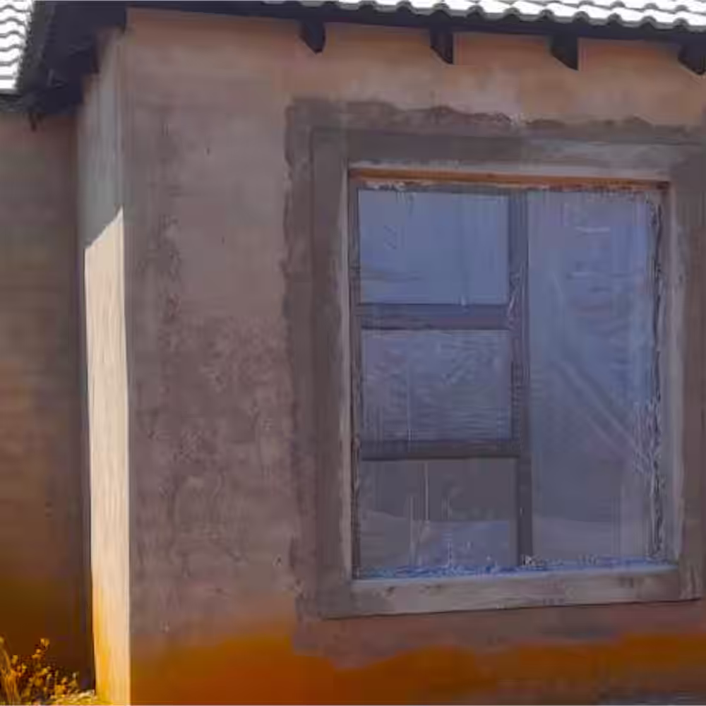 Aluminium Window Image  - 25